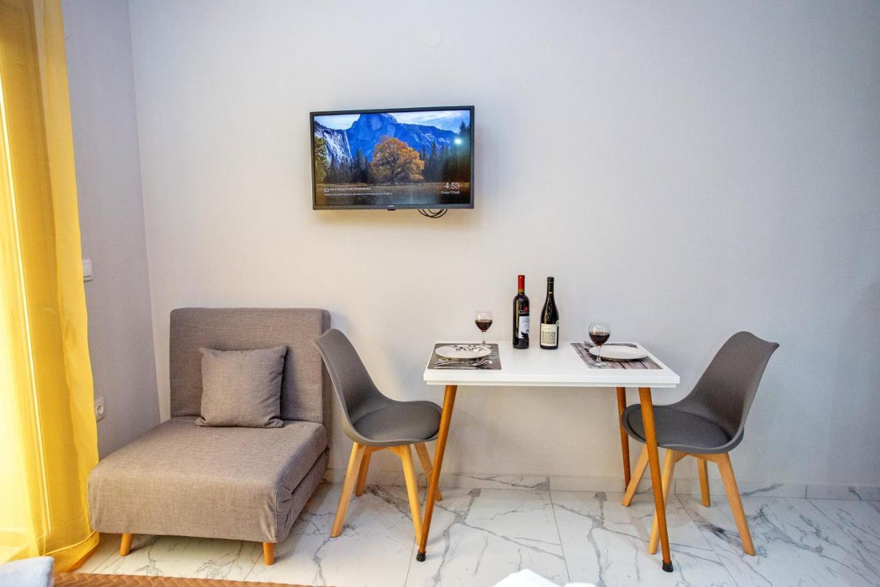 Rent House Anemos Lägenhet Nea Iraklitsa Exteriör bild